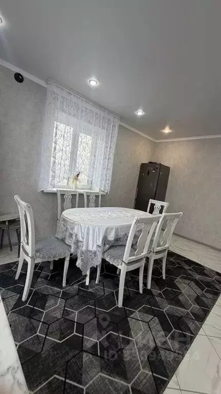 Дом в Оренбургская область, Соль-Илецк Акбулакская ул., 38 (230 м) - Фото 2