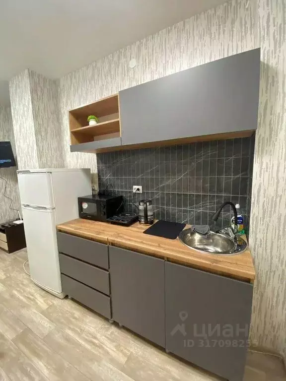 1-к кв. Красноярский край, Красноярск Караульная ул., 39 (23.0 м) - Фото 0