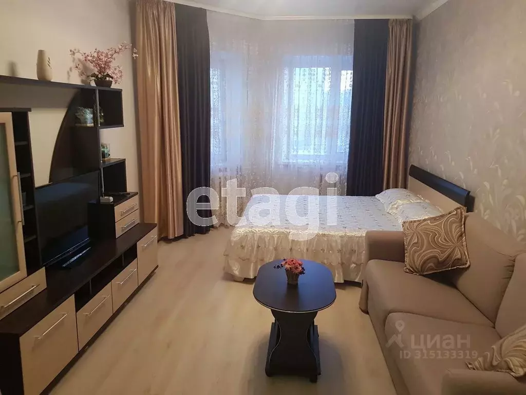 1-к кв. Ханты-Мансийский АО, Нижневартовск Омская ул., 28А (40.0 м) - Фото 0