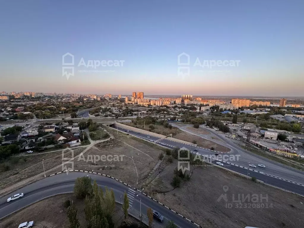 2-к кв. Волгоградская область, Волгоград Шауляйская ул., 2а (60.3 м) - Фото 2