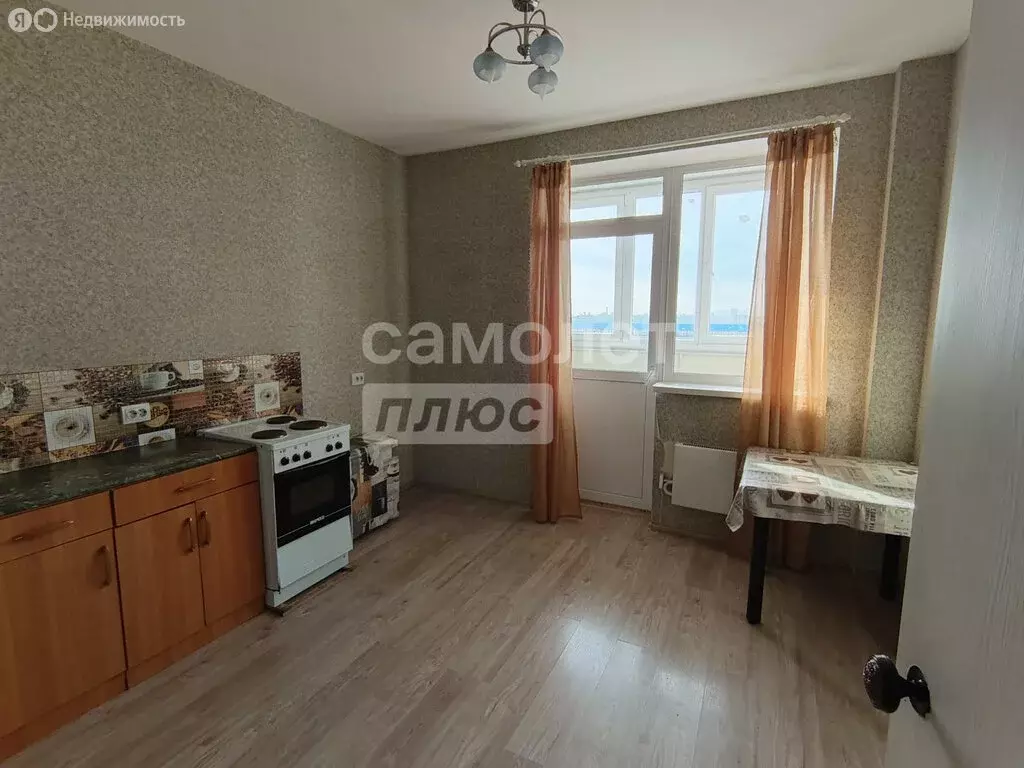 1-комнатная квартира: Екатеринбург, улица Лукиных, 20 (39.7 м) - Фото 1