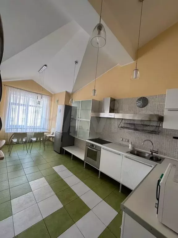 2-к. квартира, 75 м, 4/4 эт. - Фото 1