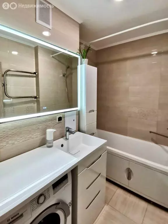 2-комнатная квартира: Анапа, улица Адмирала Пустошкина, 22к9 (72 м) - Фото 0