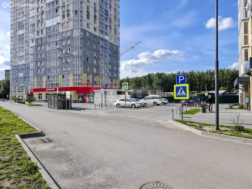 Квартира-студия: Тюмень, улица Мельникайте, 2к17 (24.9 м) - Фото 2