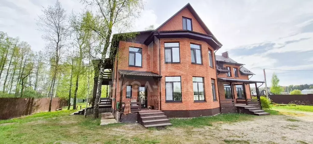 Дом 400 м на участке 33,7 сот. - Фото 0