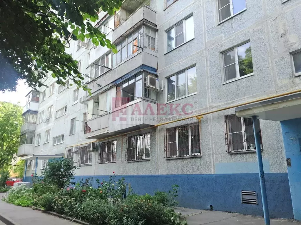 3-к. квартира, 58 м, 5/9 эт. - Фото 0