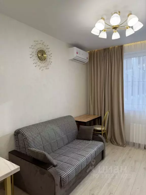 Студия Москва Внуковское поселение, ул. Анны Ахматовой, 11к1 (22.0 м) - Фото 1