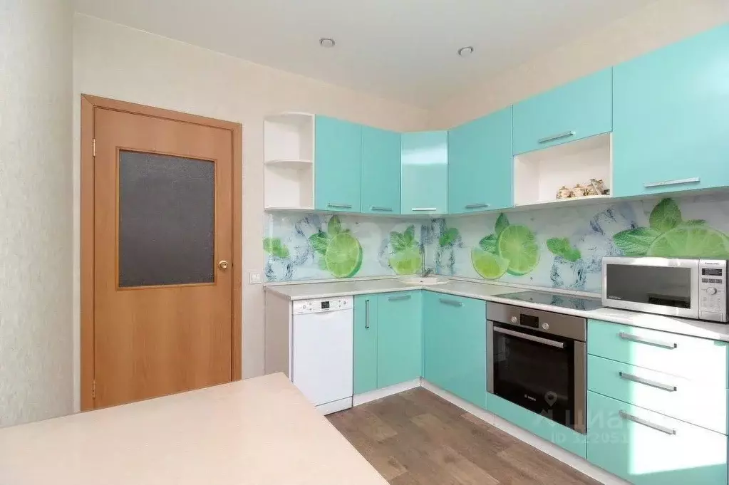 2-к кв. Красноярский край, Красноярск ул. Алексеева, 25 (55.0 м) - Фото 1