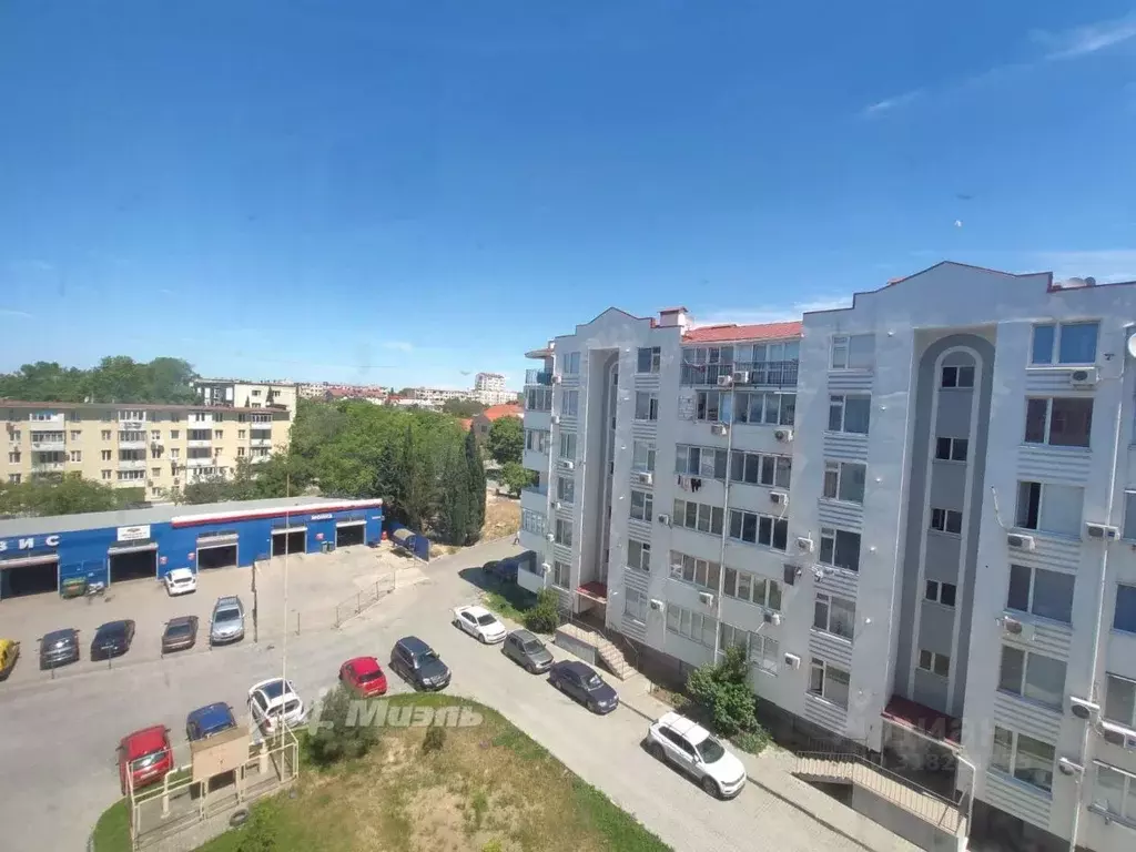 2-к кв. Севастополь ул. Правды, 33А (56.4 м) - Фото 1