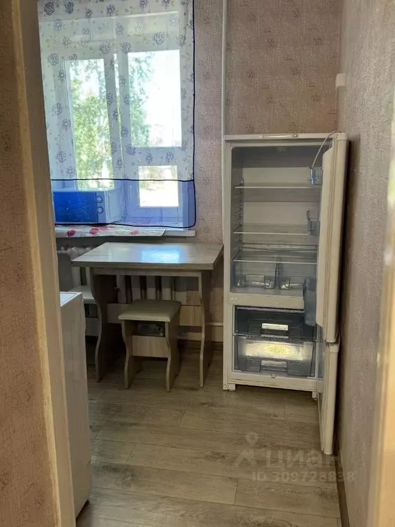2-к кв. Саха (Якутия), Ленск Пролетарская ул., 5 (42.0 м) - Фото 1