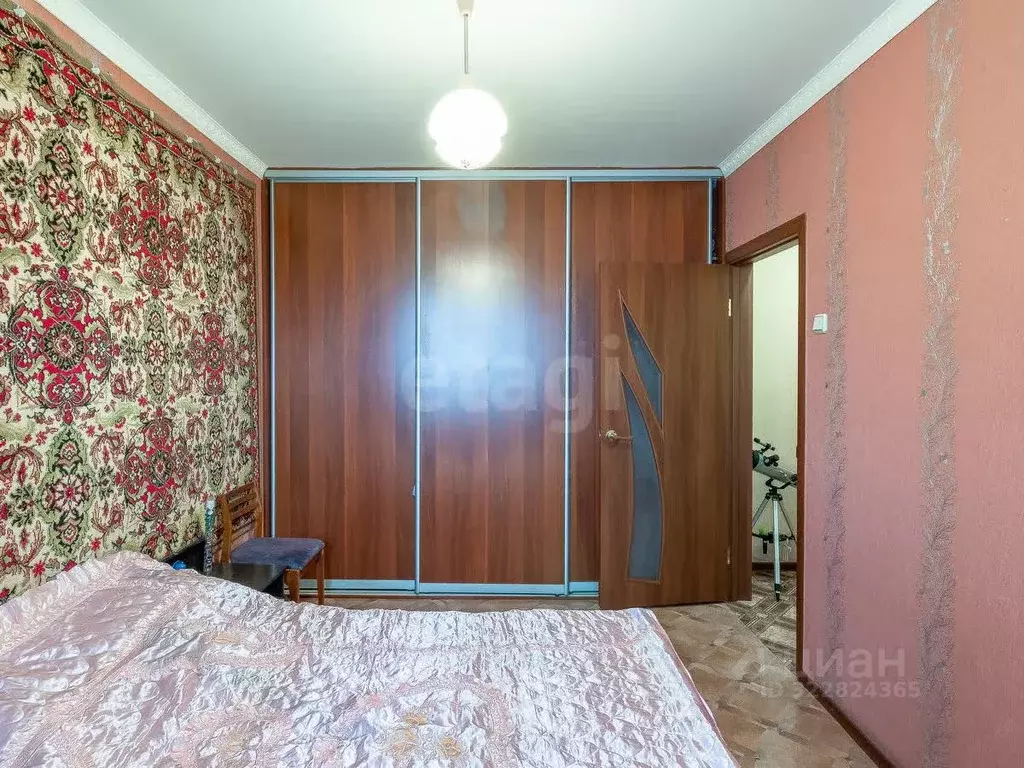 3-к кв. Кемеровская область, Междуреченск Октябрьская ул., 11 (69.5 м) - Фото 2