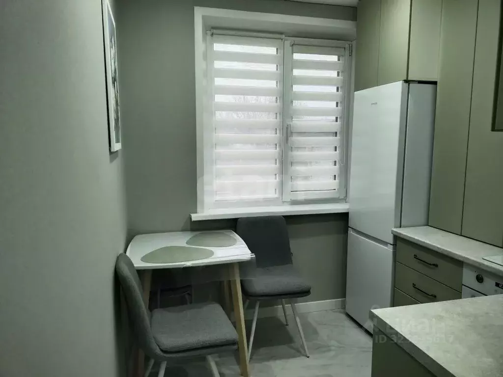 2-к кв. Белгородская область, Валуйки ул. Чапаева, 34/3 (47.8 м) - Фото 1