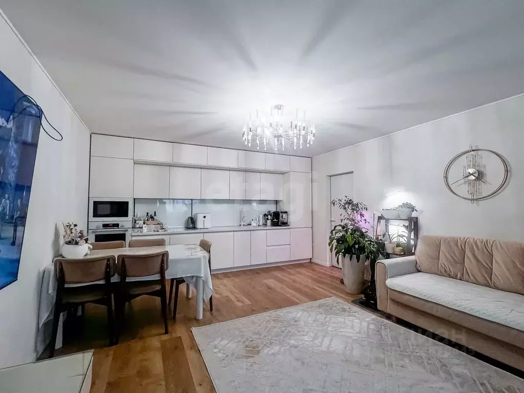 3-к кв. Башкортостан, Уфа Комсомольская ул., 139 (69.5 м) - Фото 1