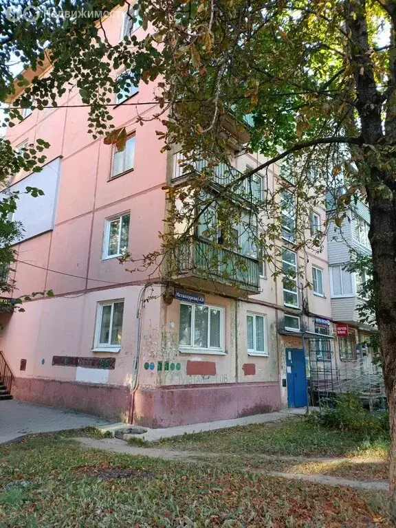 2-комнатная квартира: тула, улица металлургов, 79 (41.3 м) - Фото 1