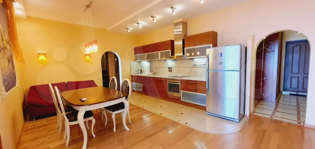 3-к. квартира, 115 м, 6/9 эт. - Фото 0