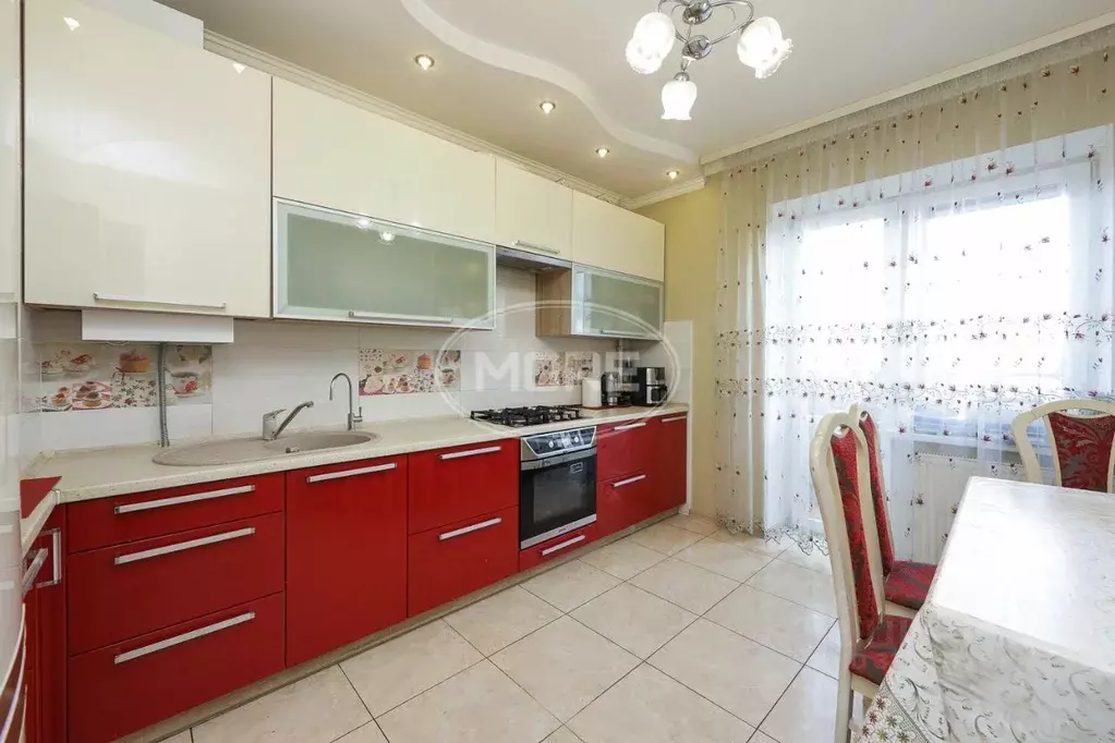 3-к кв. Калининградская область, Калининград Советский просп., 43 ... - Фото 1