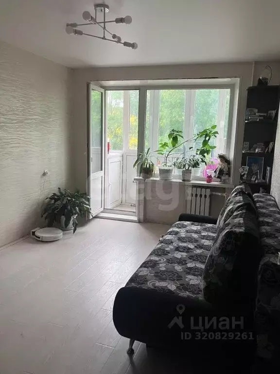 2-к кв. Камчатский край, Петропавловск-Камчатский ул. Свердлова, 2А ... - Фото 0