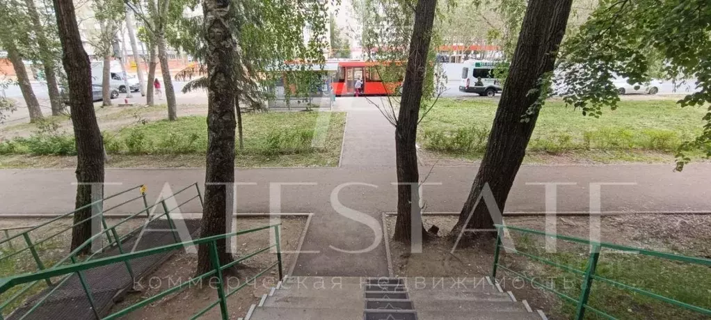 Помещение свободного назначения в Татарстан, Казань ул. Серова, 12 (90 ... - Фото 1