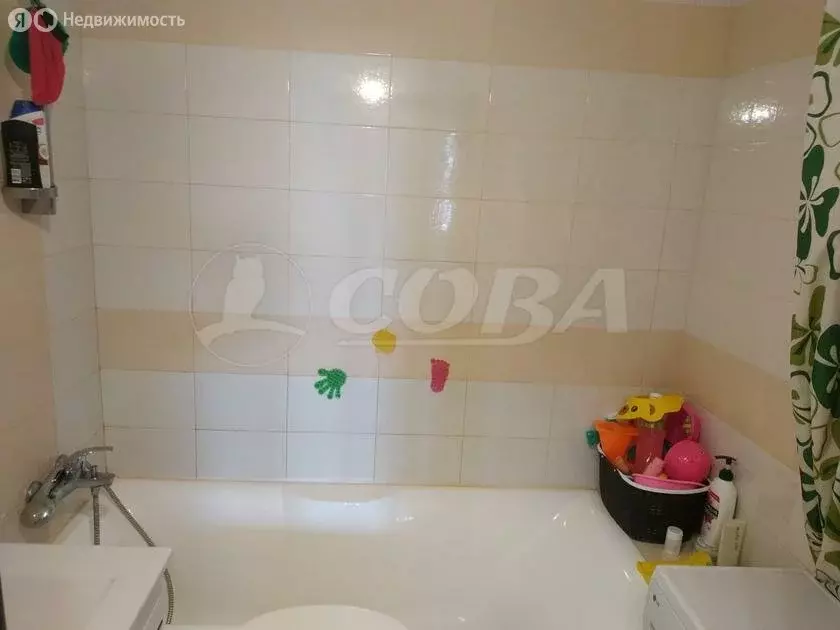 2-комнатная квартира: Тюмень, улица Монтажников, 47 (59 м) - Фото 0