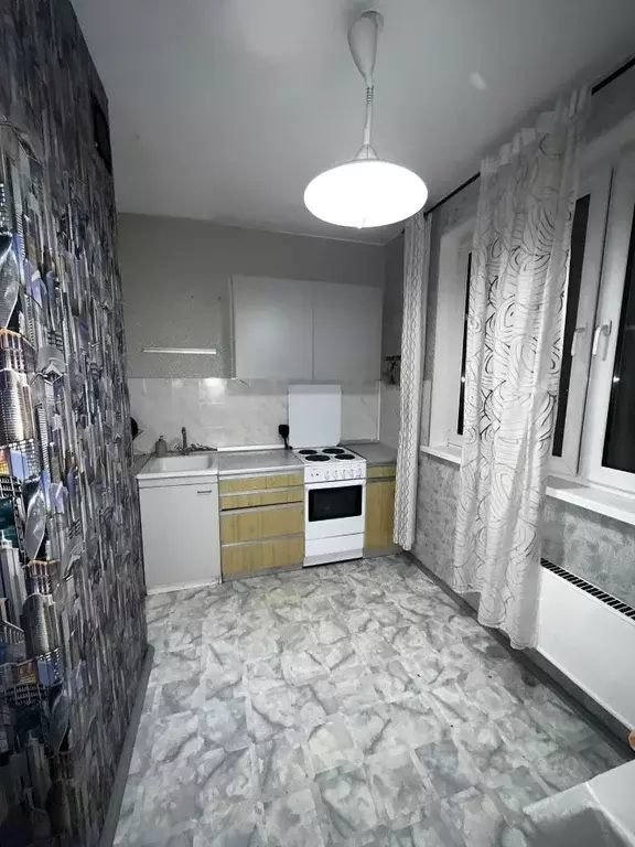 1-к кв. Москва ул. Декабристов, 28К2 (38.0 м) - Фото 0