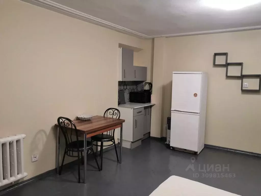 Комната Санкт-Петербург 1-я Советская ул., 10 (26.0 м) - Фото 1