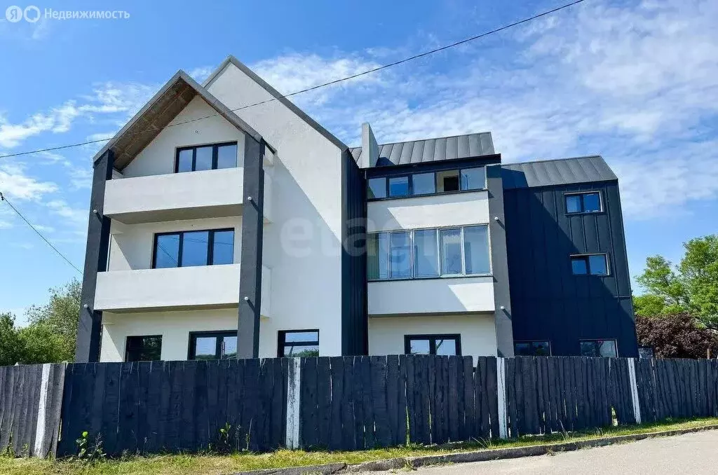 1-комнатная квартира: Зеленоградск, Зелёная улица, 2 (52 м) - Фото 0