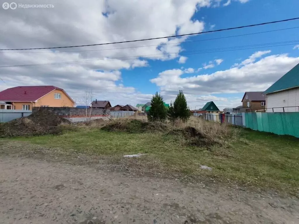 Участок в село Гусево, Вишнёвая улица (15 м) - Фото 0