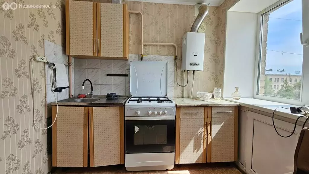 2-комнатная квартира: Октябрьский, Комсомольская улица, 17 (44.3 м) - Фото 1