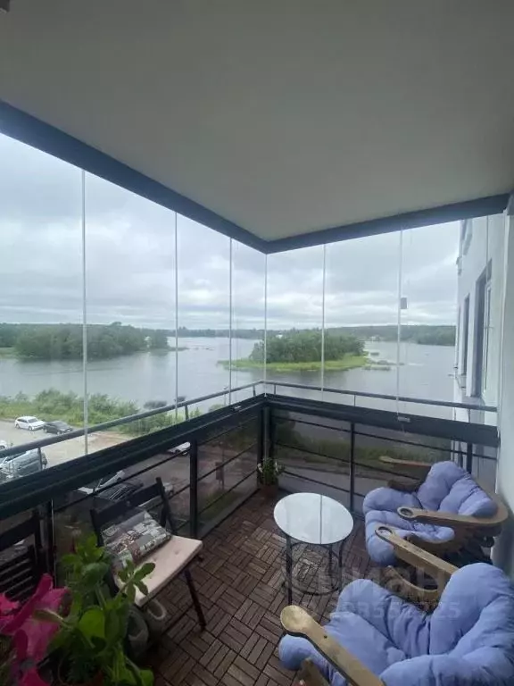 1-к кв. Ленинградская область, Выборг наб. Адмирала Чичагова, 8 (44.0 ... - Фото 1