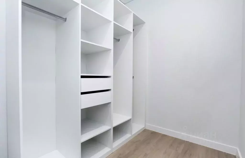 2-к кв. Свердловская область, Екатеринбург ул. Шаумяна, 24 (61.0 м) - Фото 1