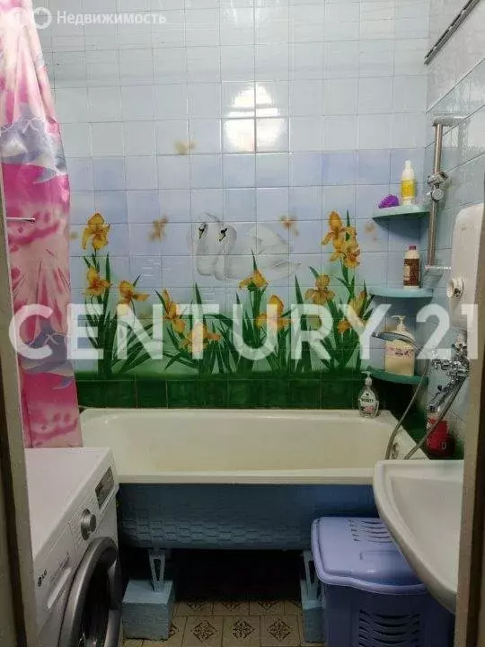 3-комнатная квартира: Якутск, Воинская улица, 9 (65.7 м) - Фото 1