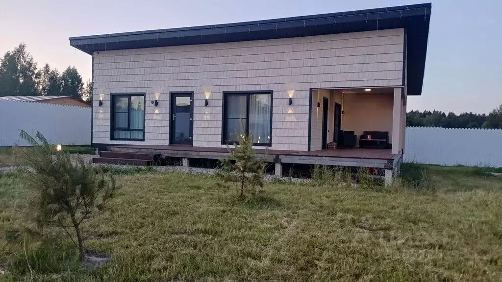 Дом в Ленинградская область, Лужский район, Заклинское с/пос, ... - Фото 1