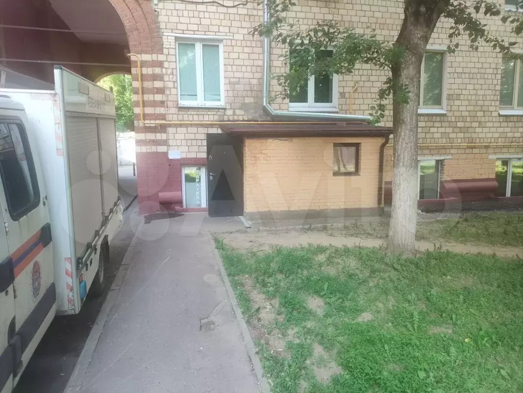 Помещение 316 метров рядом с метро - Фото 1