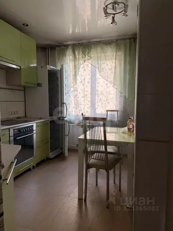 3-к кв. Новосибирская область, Новосибирск ул. 9-й Гвардейской ... - Фото 1