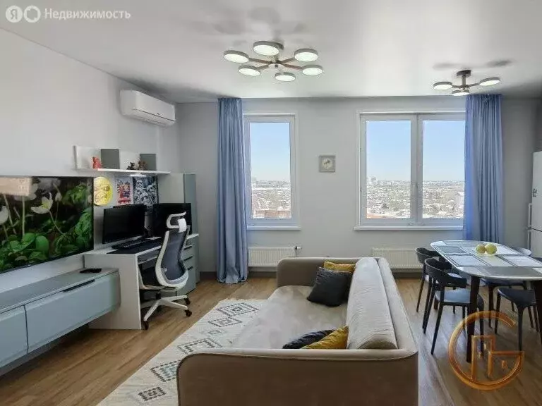 2-комнатная квартира: Тюмень, улица Муравленко, 11 (66.5 м) - Фото 2