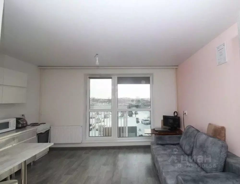 Студия Челябинская область, Челябинск ул. Блюхера, 123Ж (24.0 м) - Фото 1