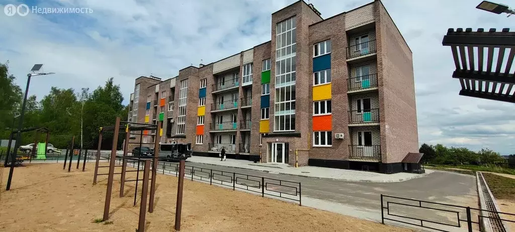 2-комнатная квартира: село Печерск, Школьная улица, 16 (63 м) - Фото 0