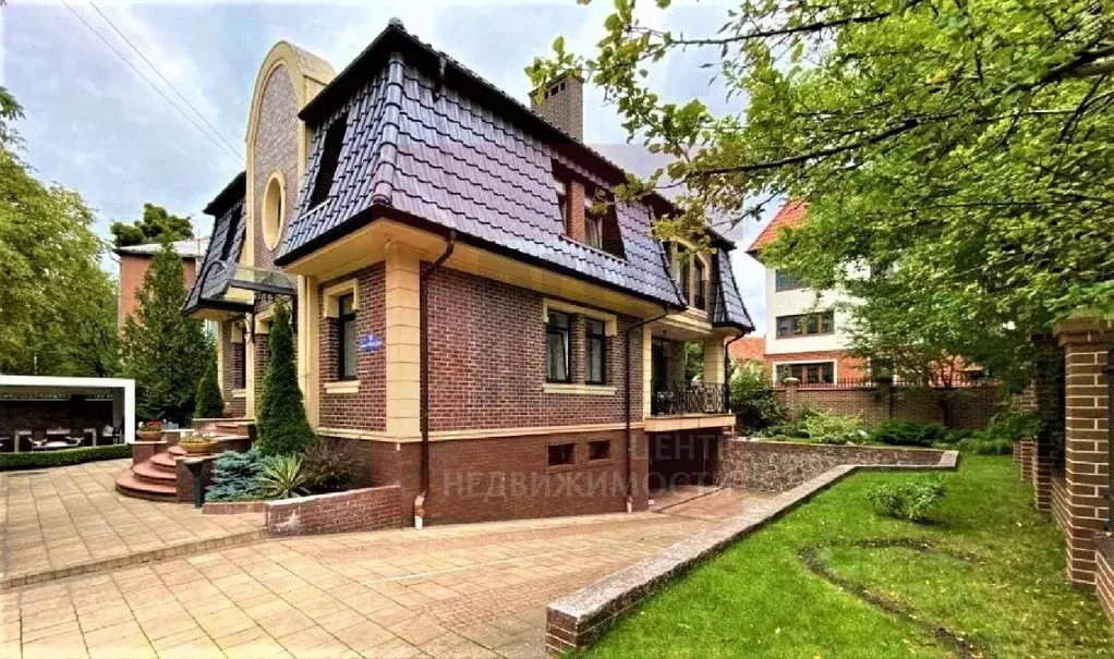 Дом в Калининградская область, Калининград ул. Грибоедова, 16 (489 м) - Фото 1