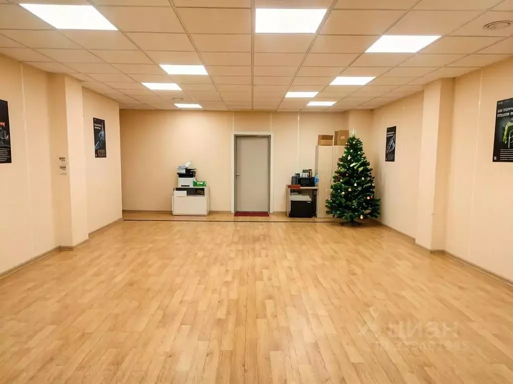 Офис в Хабаровский край, Хабаровск ул. Постышева, 22А (74 м) - Фото 1