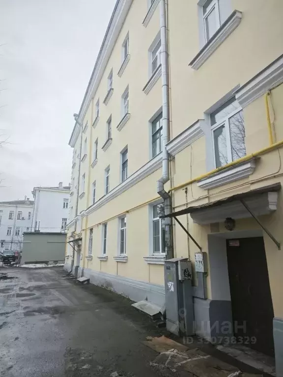 2-к кв. Псковская область, Псков Октябрьский просп., 40 (55.7 м) - Фото 2