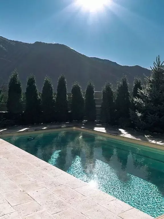 Дом в Краснодарский край, Сочи Красная Поляна пгт, ул. Дворцовая (225 ... - Фото 2