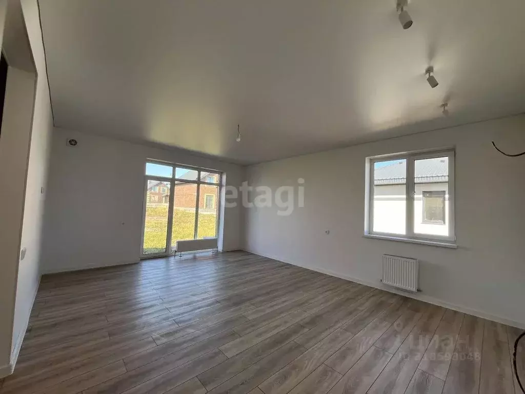 Дом в Башкортостан, Уфа городской округ, с. Нагаево  (100 м) - Фото 1