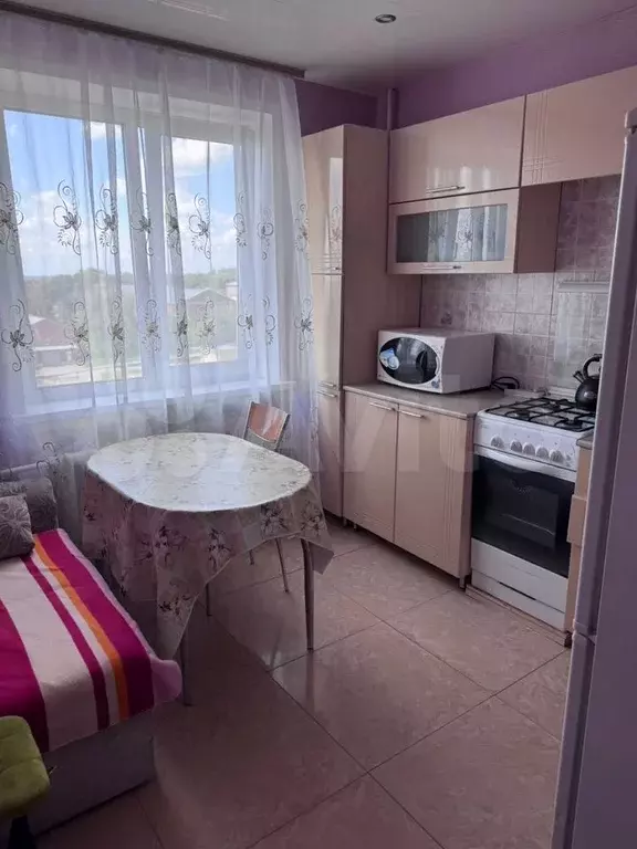 1-к. квартира, 40 м, 3/10 эт. - Фото 0
