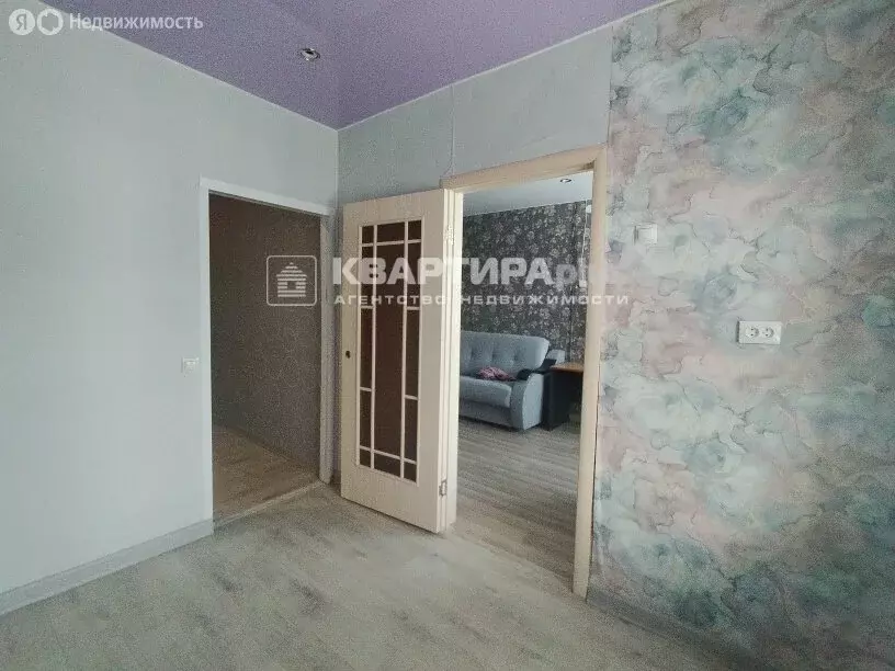 2-комнатная квартира: Невьянск, улица Серова, 10 (44.7 м) - Фото 1