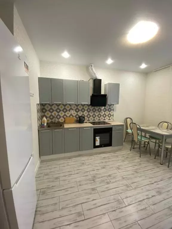 2-к кв. Москва Сосенское поселение, просп. Куприна, 34к1 (39.0 м) - Фото 1