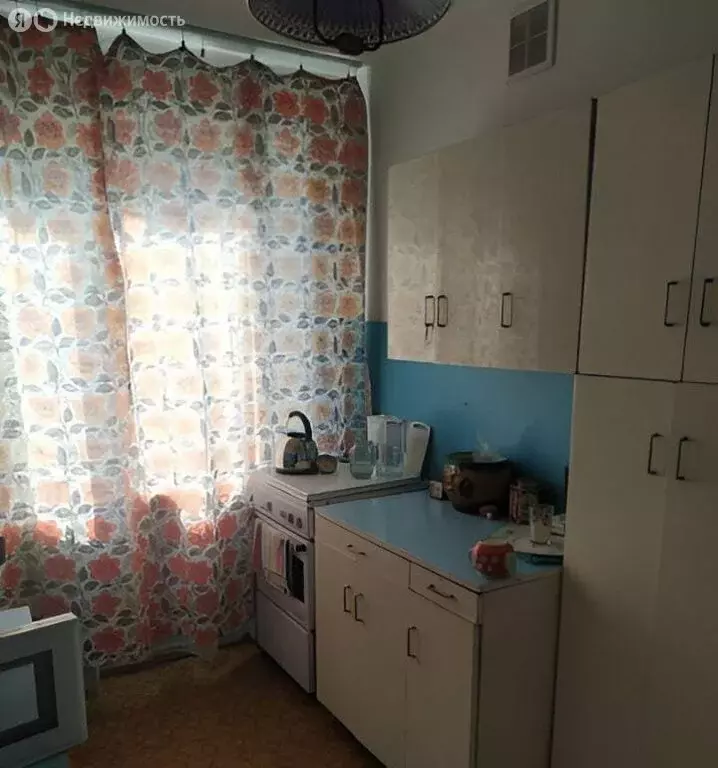 2-комнатная квартира: Барнаул, улица Юрина, 246 (48 м) - Фото 1