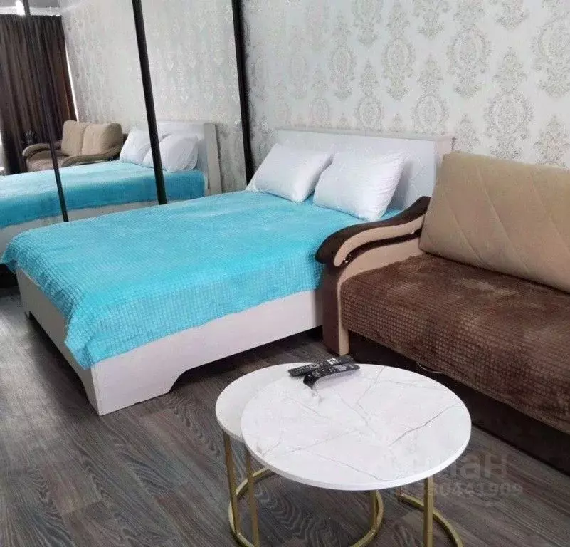 1-к кв. Башкортостан, Учалы ул. Ахметгалина, 25А (42.0 м) - Фото 1