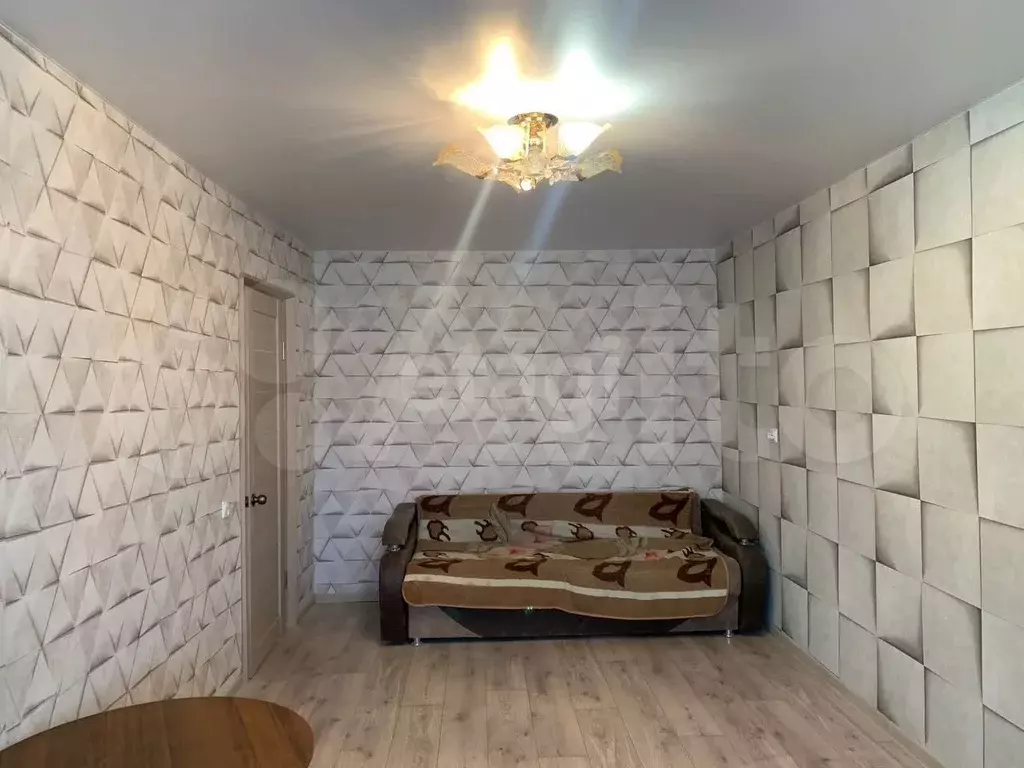 1-к. квартира, 32 м, 5/5 эт. - Фото 0