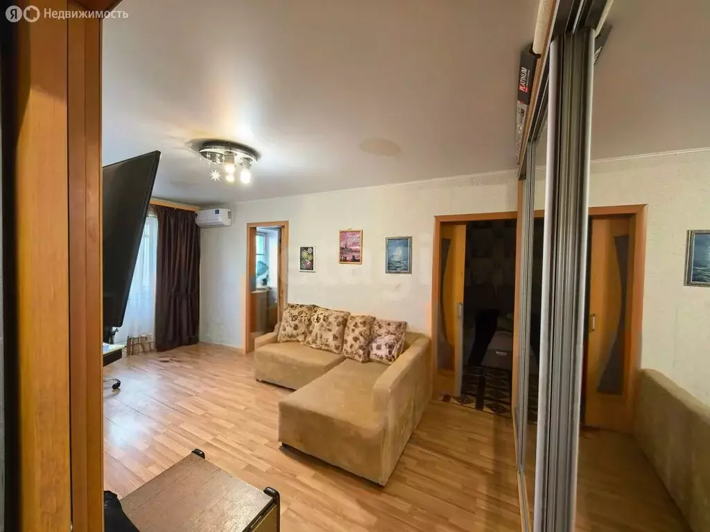 3-комнатная квартира: Брянск, улица Красных Партизан, 29 (42.6 м) - Фото 1