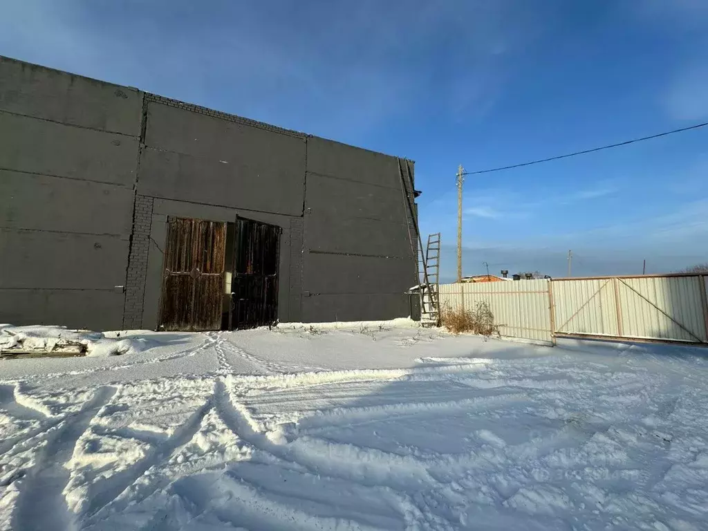 Склад в Свердловская область, Первоуральск городской округ, с. ... - Фото 1